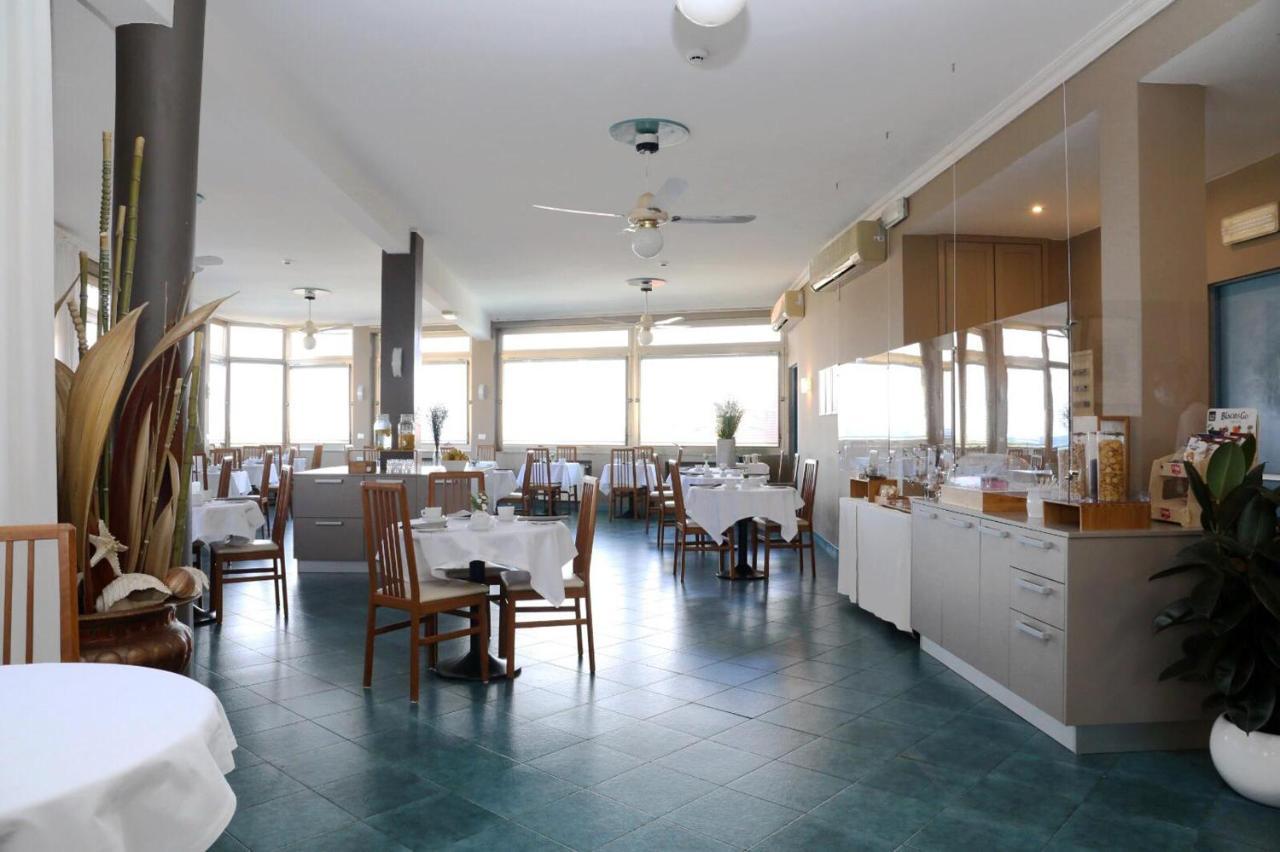 Hotel Villa Igea Diano Marina Exterior photo