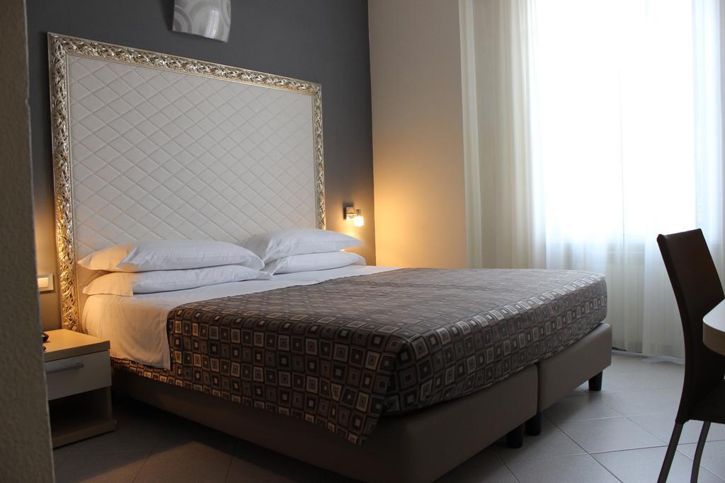 Hotel Villa Igea Diano Marina Room photo