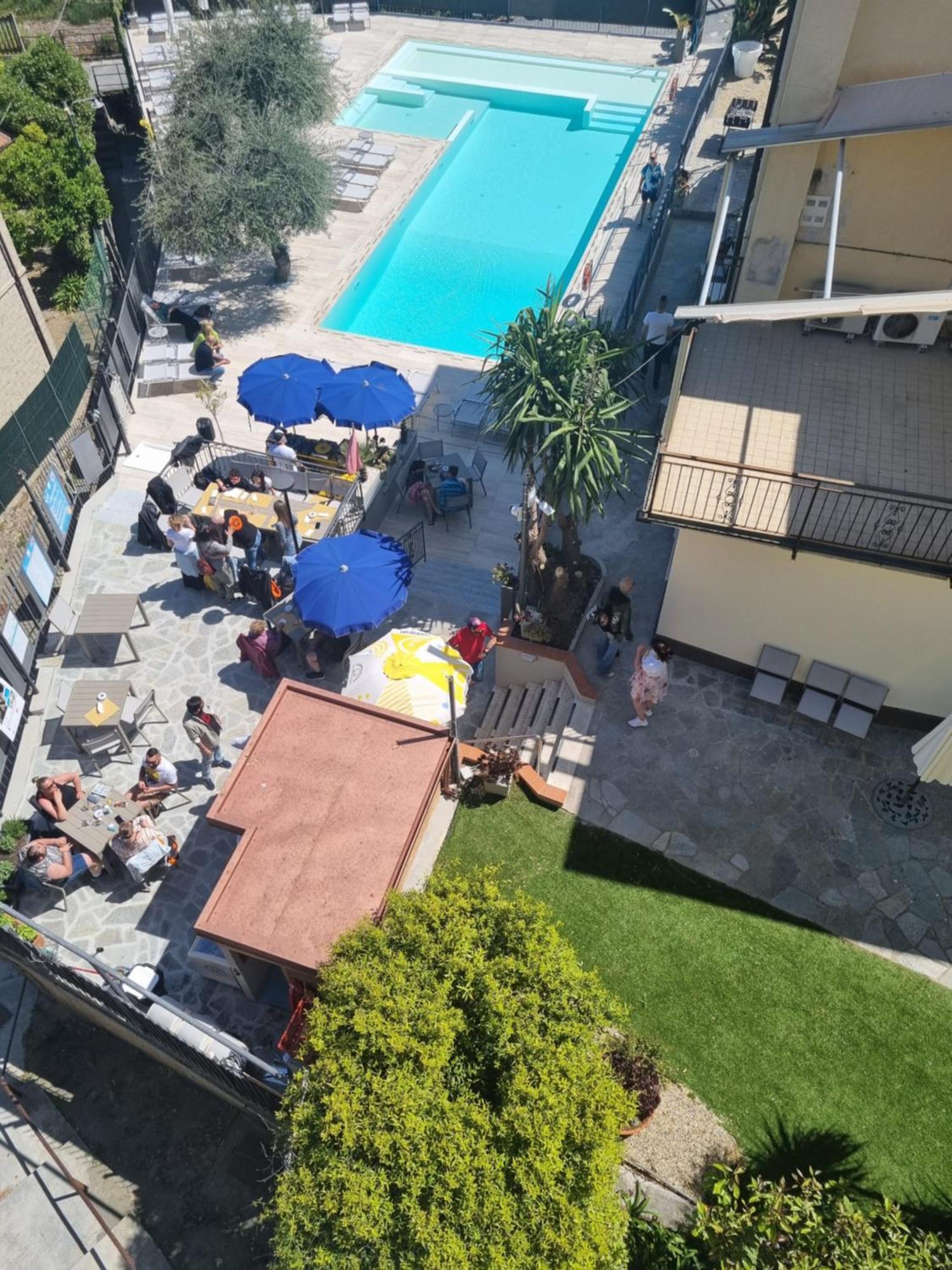 Hotel Villa Igea Diano Marina Exterior photo